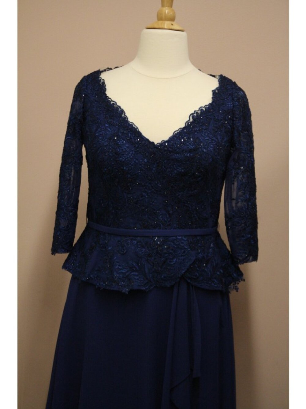 Sapphire Beaded Peplum Chiffon Mother of Bride/Groom Evening Gown MGNY 72720 - Picture 7 of 13